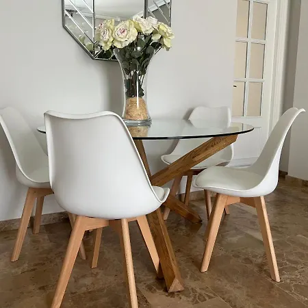 Apartamento La Calahorra Con Parking Gratuito Cordoba