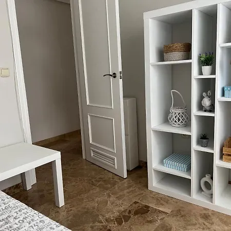 Apartamento La Calahorra Con Parking Gratuito * Cordoba